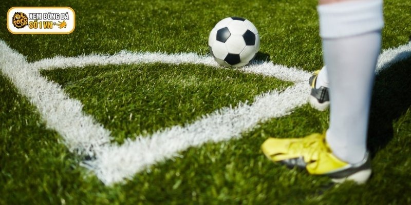 Đá Phạt Góc Là Gì? Luật Thi Đấu Và Cách Thực Hiện Chuẩn FIFA 2 Đá phạt góc là gì? Đây là tình huống cố định tạo cơ hội ghi bàn